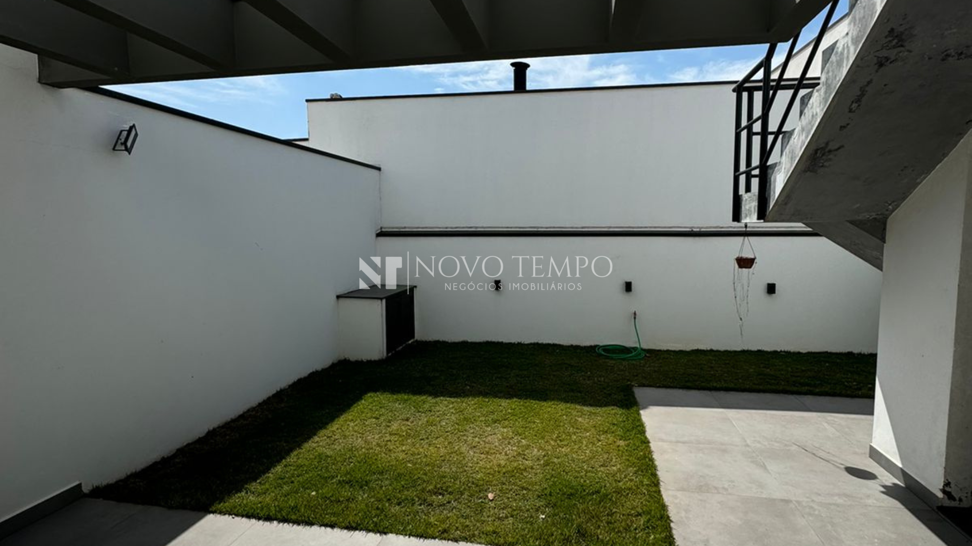 Novo-Tempo- Negócios- Imobiliários - Imobiliária-em-Cabreúva-Corretor-de-imóveis-em-Cabreúva-casa-phytus-itupeva-fachada-alto-padrao7